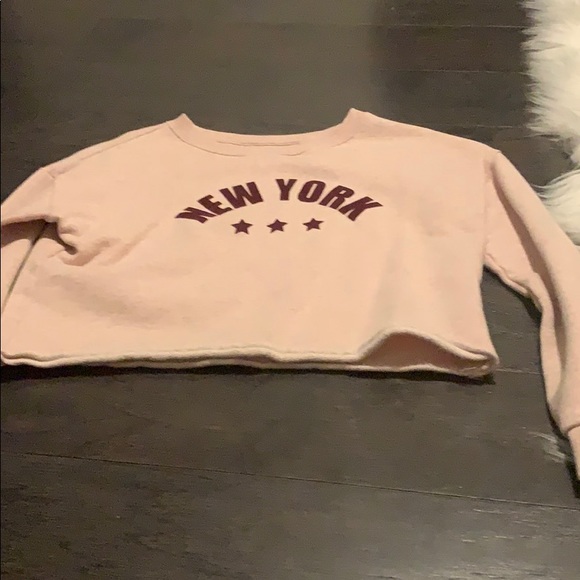 H&M Other - Cropped long sleeve shirt H&M Other - Cropped long sleeve shirt